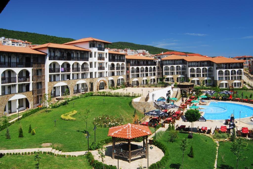 Relax From The Paradise In The Heart Of Sveti Vlas Exteriör bild