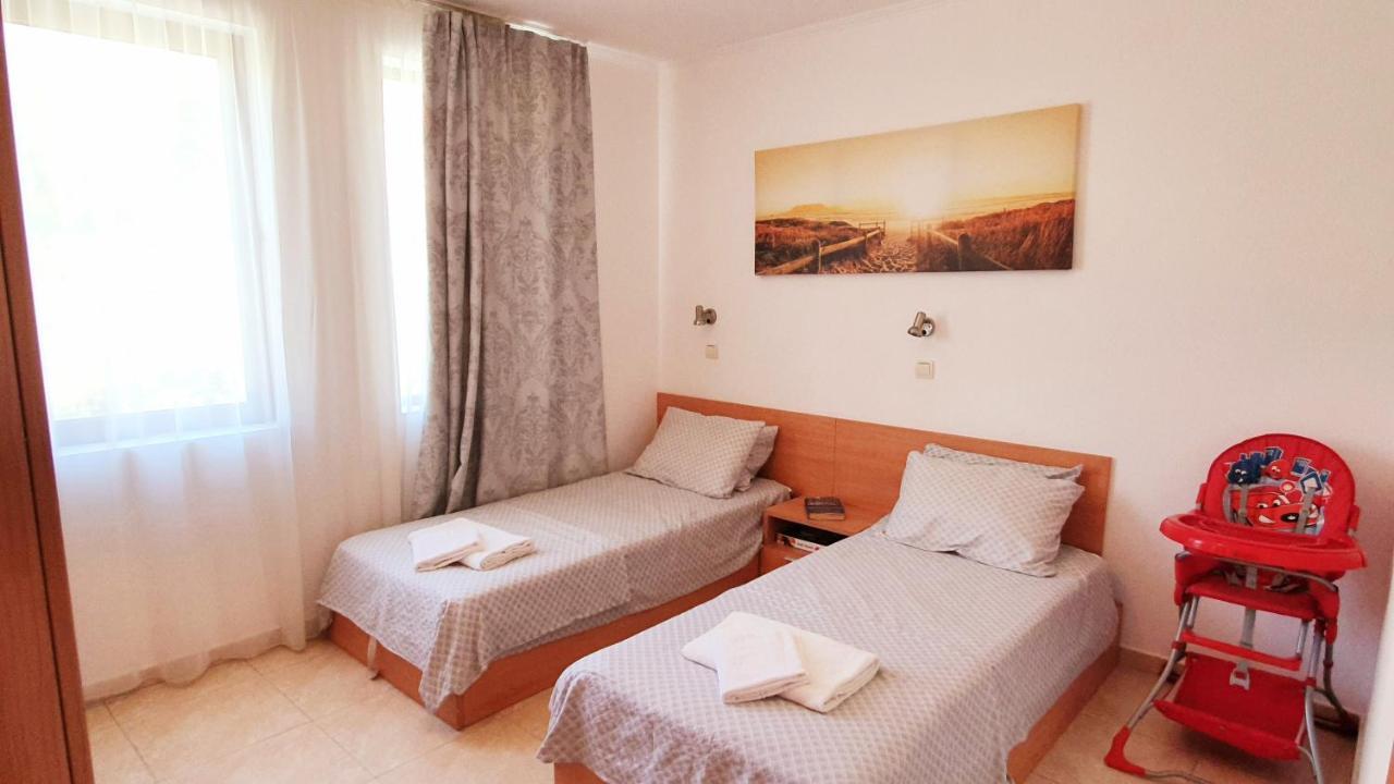 Relax From The Paradise In The Heart Of Sveti Vlas Exteriör bild